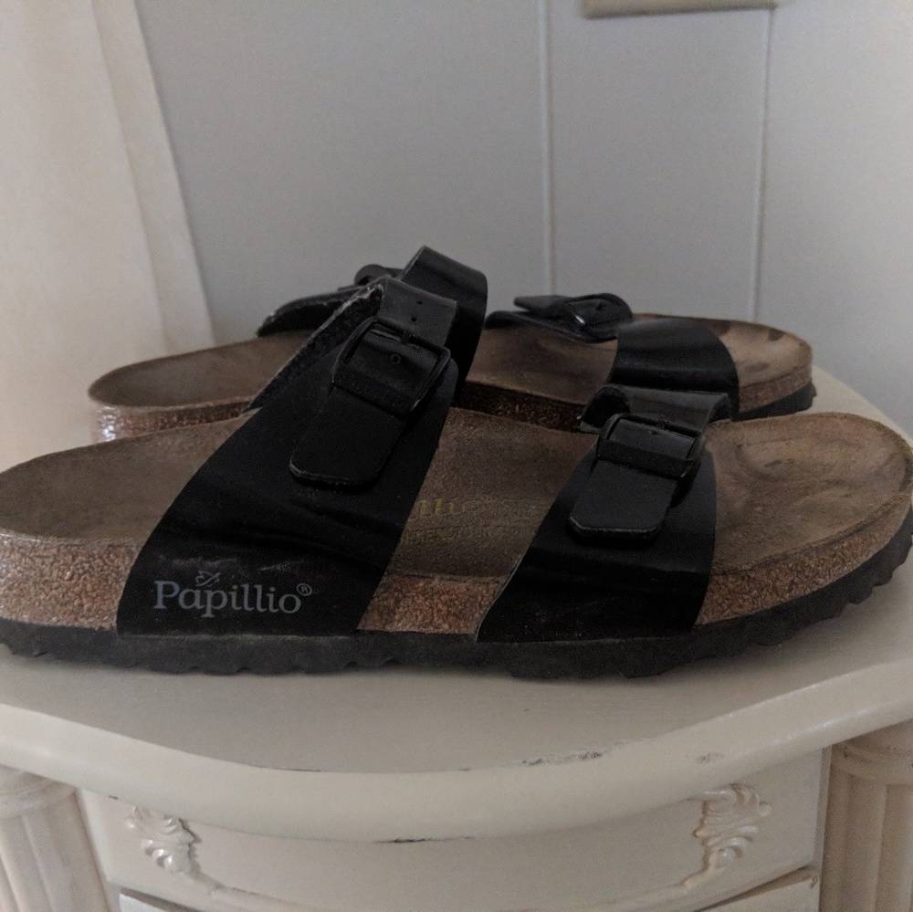 Papillio by Birkenstock. Black sandals